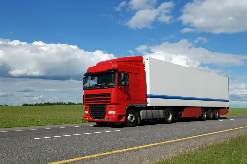 Technology Trends Transforming the Trucking Industry: A Comprehensive Guide